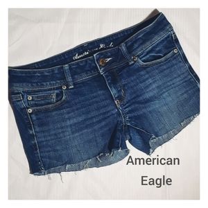 American Eagle cut-off shorts